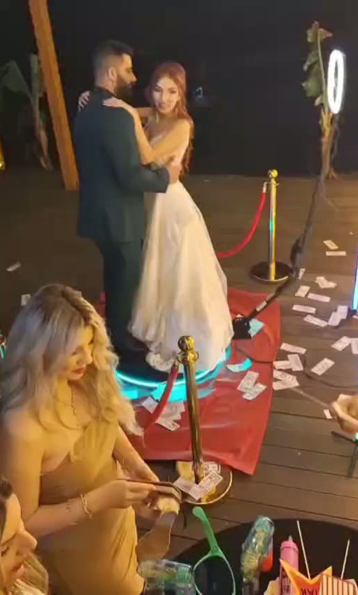 360 video booth clip — slow-motion celebration
